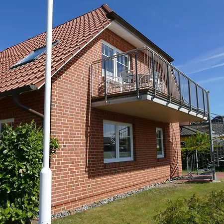 Haus Am Deich Feriendomizil Mit Balkon بابي