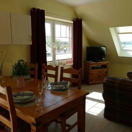 Haus Am Deich Feriendomizil Mit Balkon 아파트 *