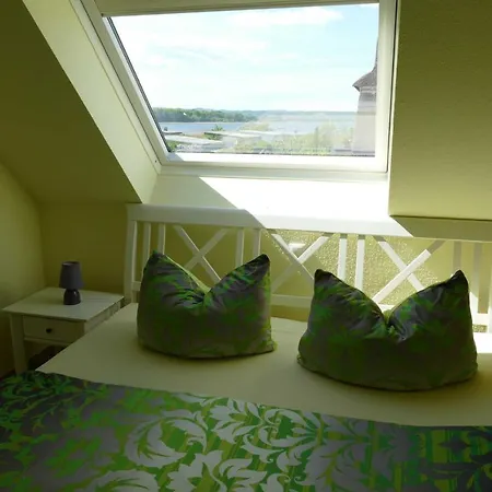 Haus Am Deich Feriendomizil Mit Balkon 아파트